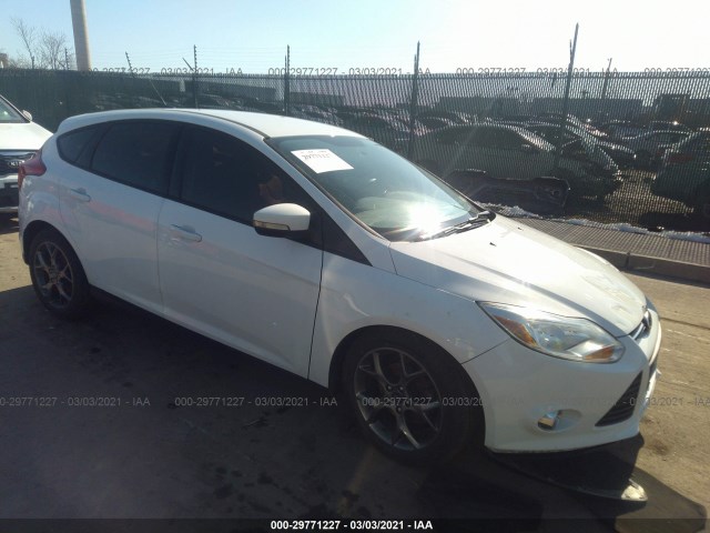 FORD FOCUS 2014 1fadp3k26el213429