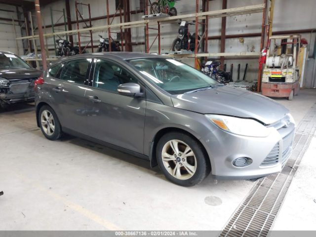 FORD FOCUS 2014 1fadp3k26el220297