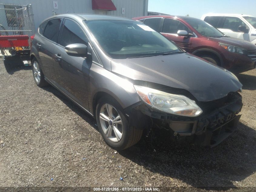 FORD FOCUS 2014 1fadp3k26el325583