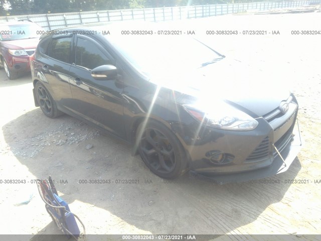 FORD FOCUS 2014 1fadp3k26el333439