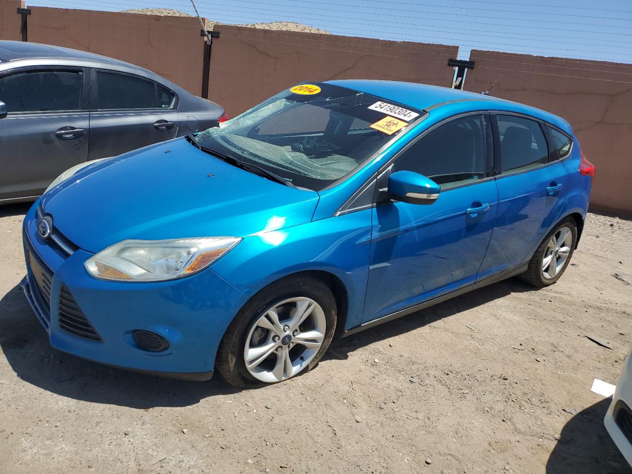 FORD FOCUS 2014 1fadp3k26el443326