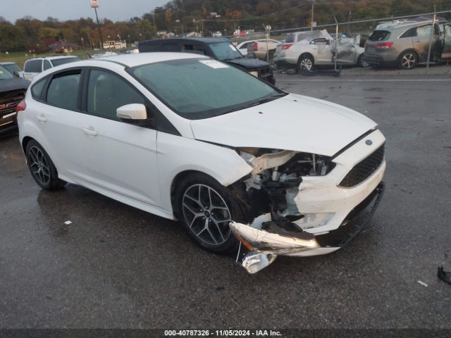 FORD FOCUS 2015 1fadp3k26fl219541