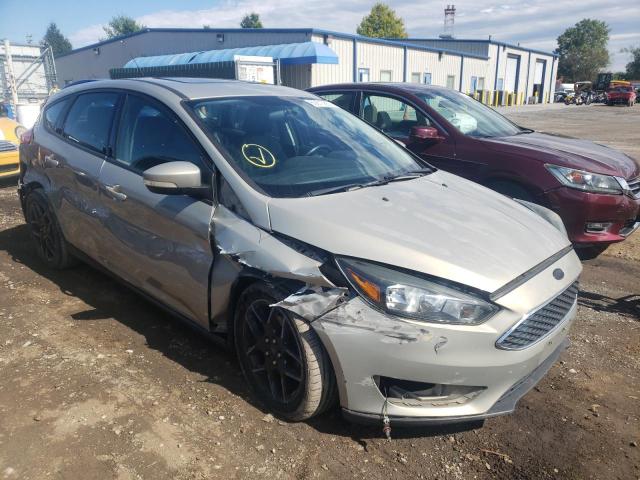 FORD FOCUS SE 2015 1fadp3k26fl271249