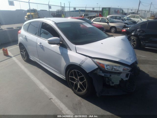 FORD FOCUS 2015 1fadp3k26fl341798