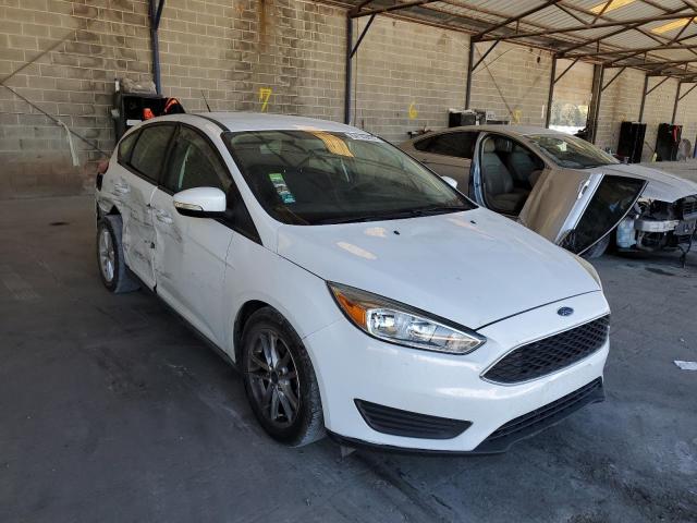 FORD FOCUS SE 2015 1fadp3k26fl381881