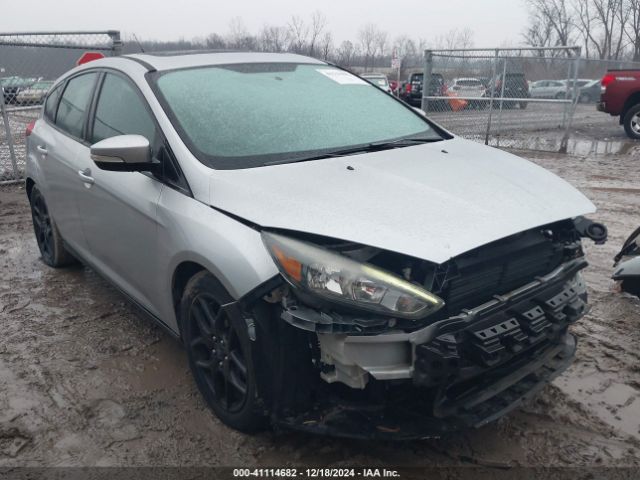 FORD FOCUS 2016 1fadp3k26gl326509