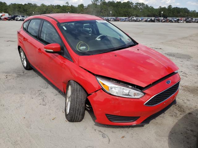 FORD FOCUS SE 2017 1fadp3k26hl212141