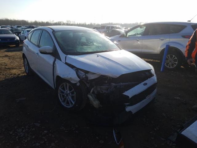 FORD FOCUS SE 2017 1fadp3k26hl223978