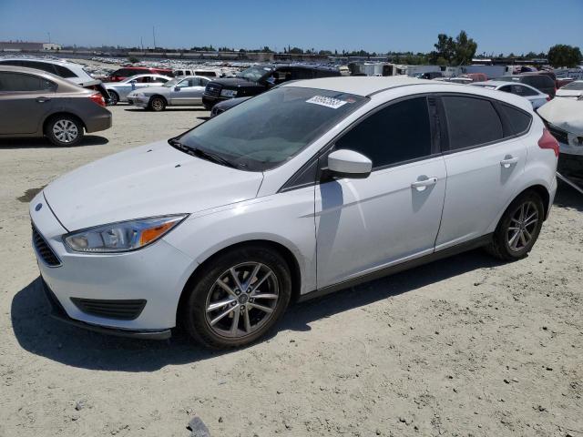 FORD FOCUS SE 2018 1fadp3k26jl237112