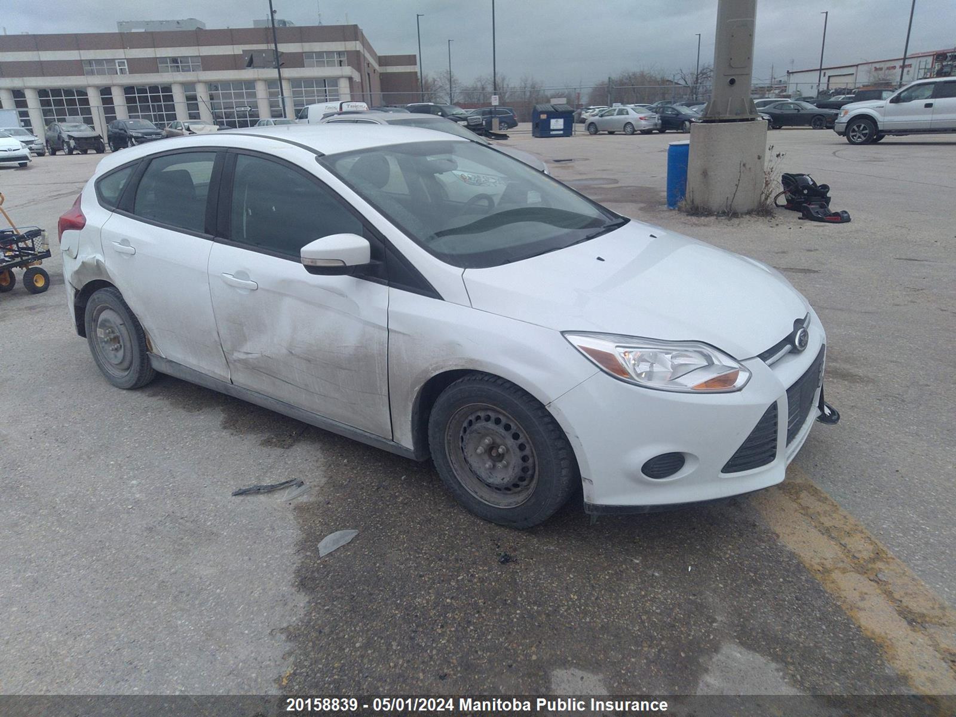 FORD FOCUS 2014 1fadp3k27el231759