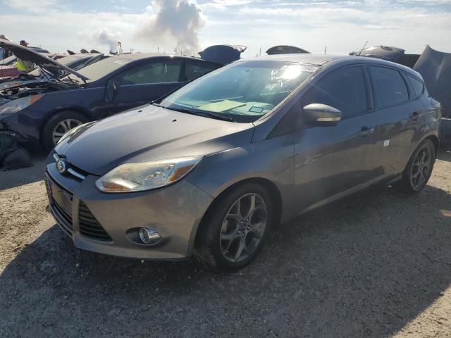 FORD FOCUS SE 2014 1fadp3k27el422422