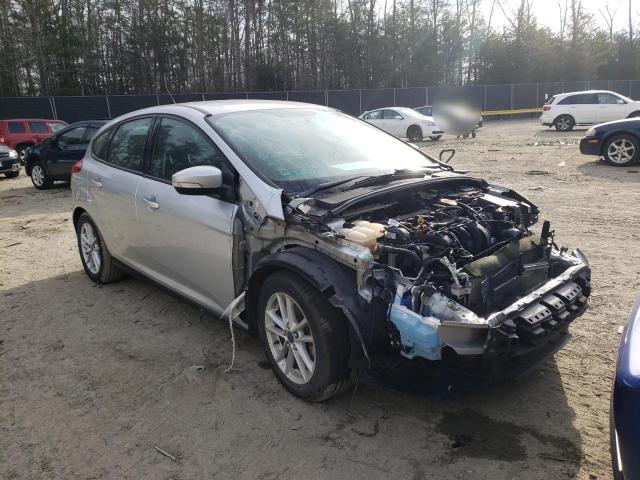 FORD FOCUS SE 2015 1fadp3k27fl242052