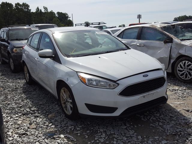 FORD FOCUS SE 2015 1fadp3k27fl308065