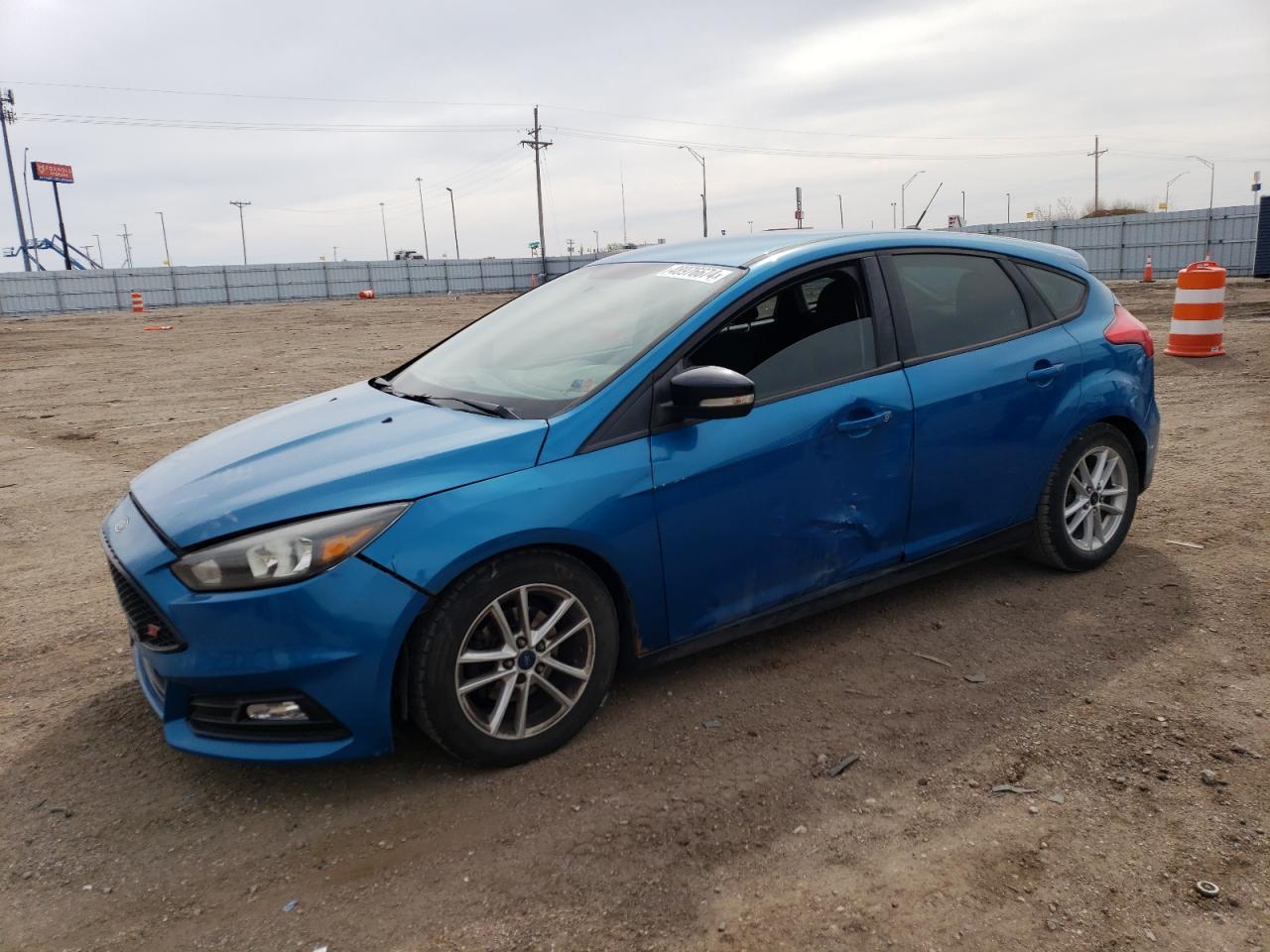 FORD FOCUS 2015 1fadp3k27fl348081