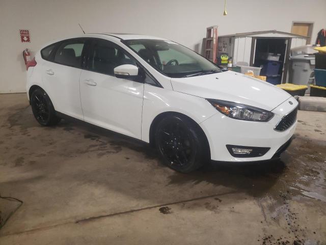 FORD FOCUS SE 2016 1fadp3k27gl307743