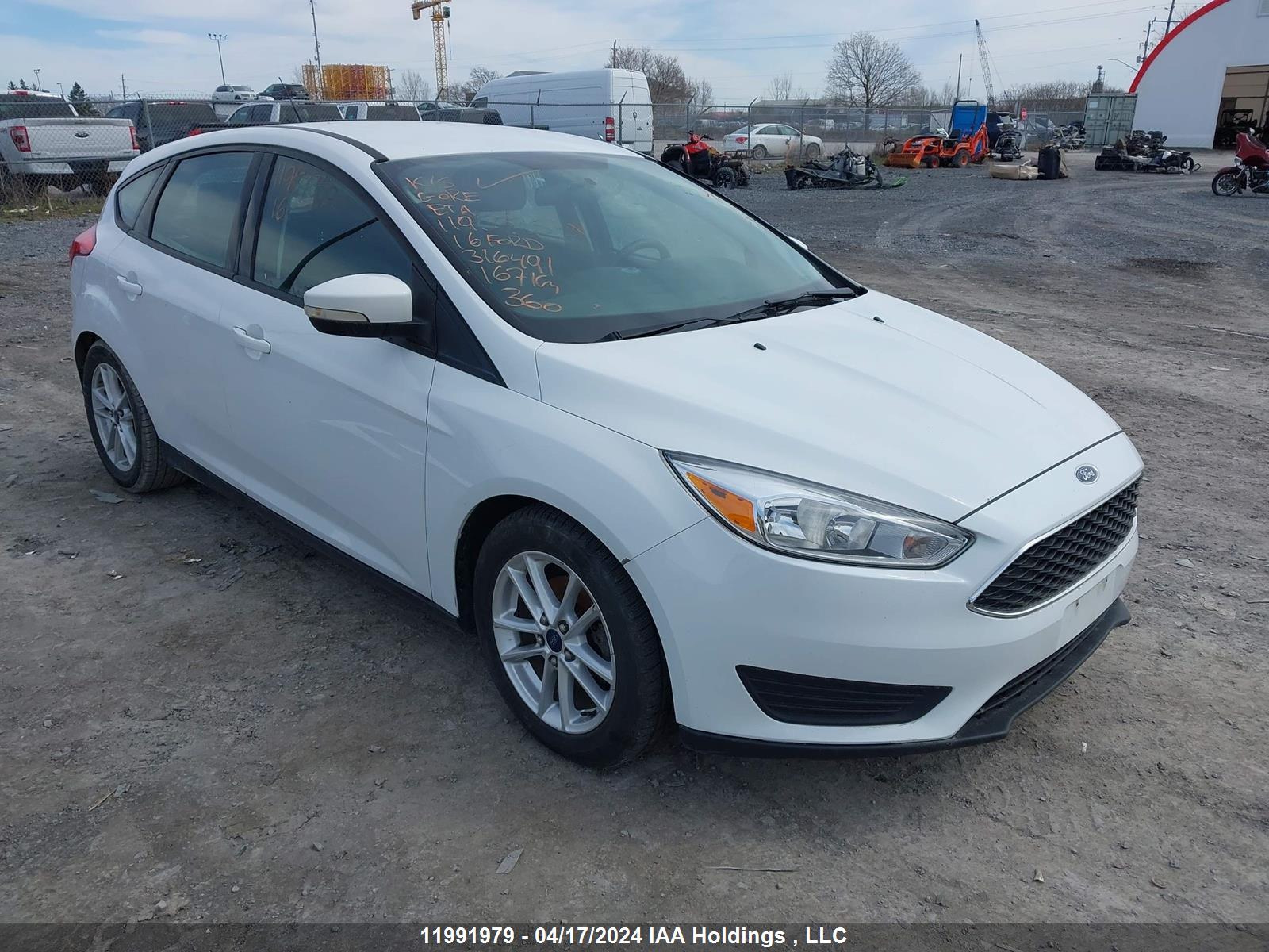 FORD FOCUS 2016 1fadp3k27gl316491