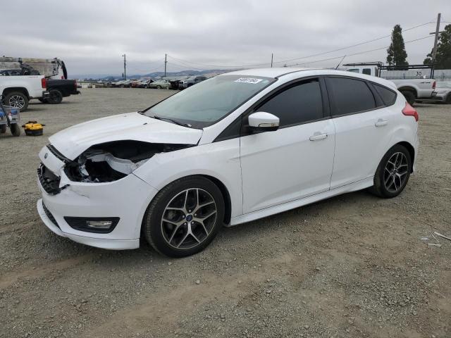 FORD FOCUS 2016 1fadp3k27gl372883