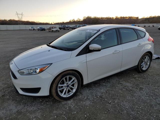 FORD FOCUS SE 2017 1fadp3k27hl216585