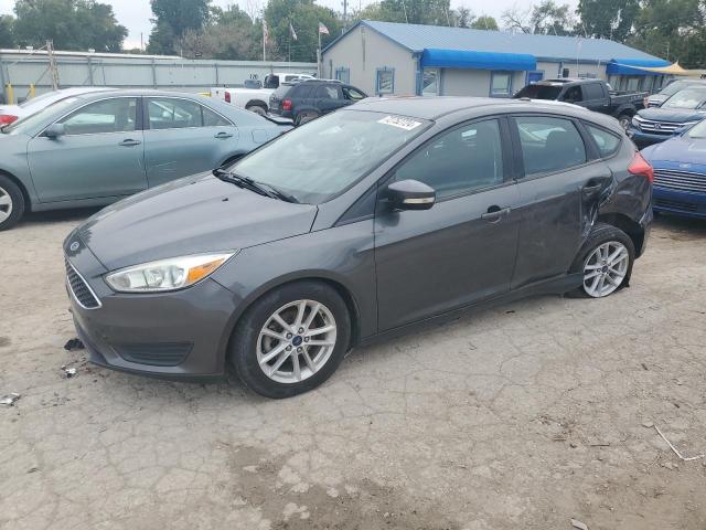 FORD FOCUS SE 2017 1fadp3k27hl225853