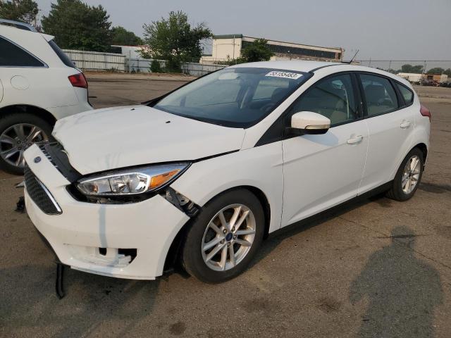 FORD FOCUS SE 2017 1fadp3k27hl262417