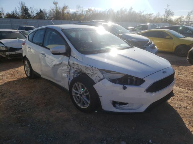 FORD FOCUS SE 2017 1fadp3k27hl286460