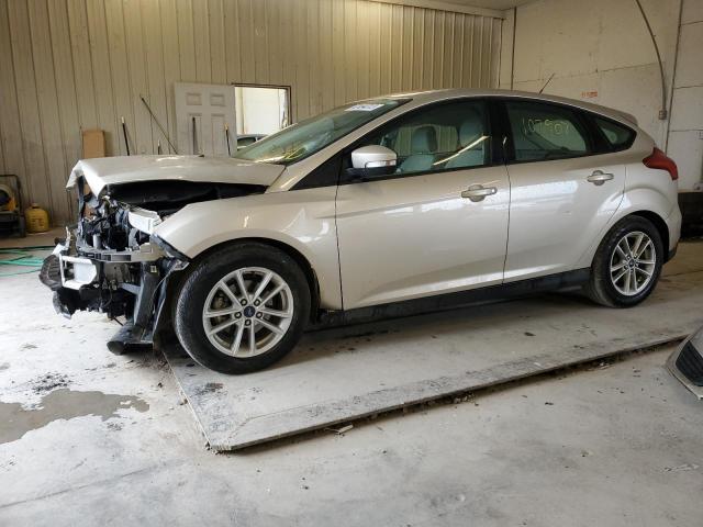 FORD FOCUS SE 2017 1fadp3k27hl337309