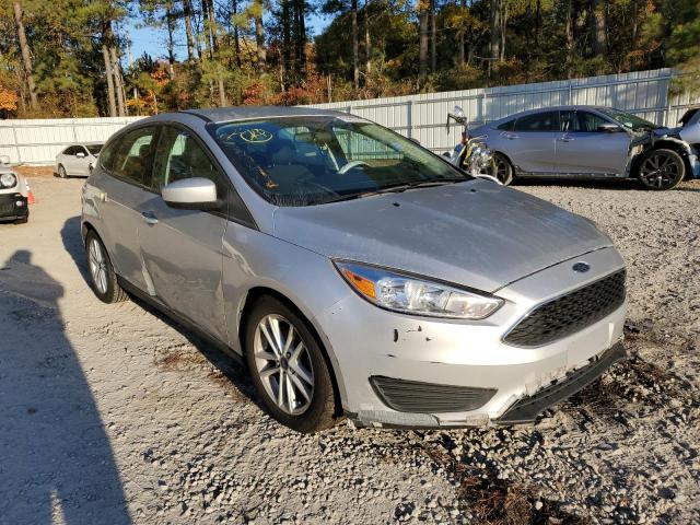 FORD FOCUS SE 2018 1fadp3k27jl226569