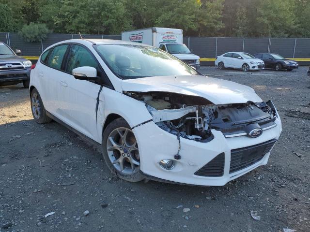 FORD FOCUS SE 2014 1fadp3k28el152407