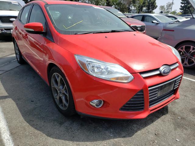 FORD FOCUS SE 2014 1fadp3k28el324015