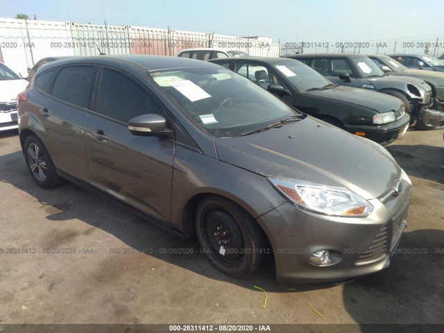 FORD FOCUS 2014 1fadp3k28el453341