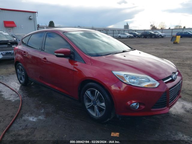 FORD FOCUS 2014 1fadp3k28el463951