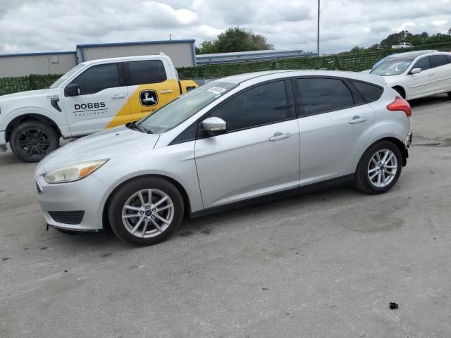 FORD FOCUS SE 2015 1fadp3k28fl223476