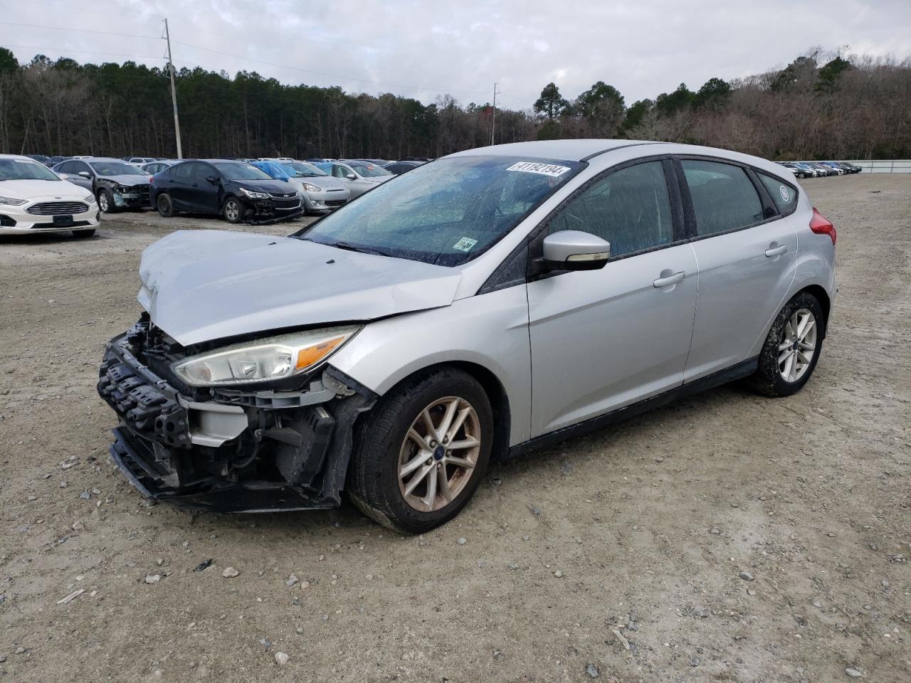 FORD FOCUS 2015 1fadp3k28fl283502