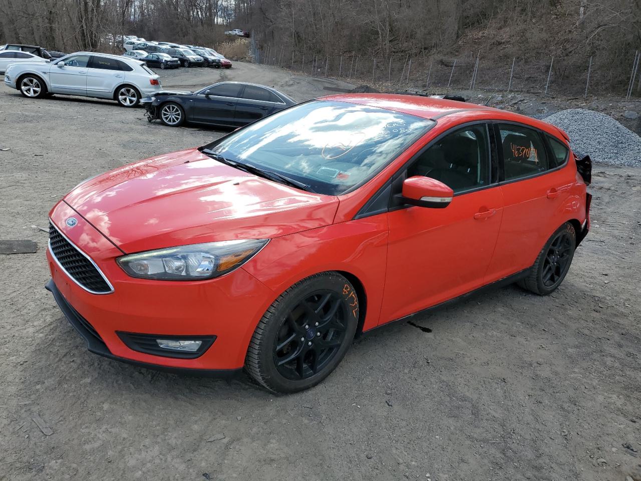 FORD FOCUS 2016 1fadp3k28gl311638