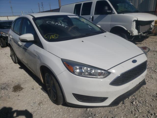 FORD FOCUS SE 2017 1fadp3k28hl259235