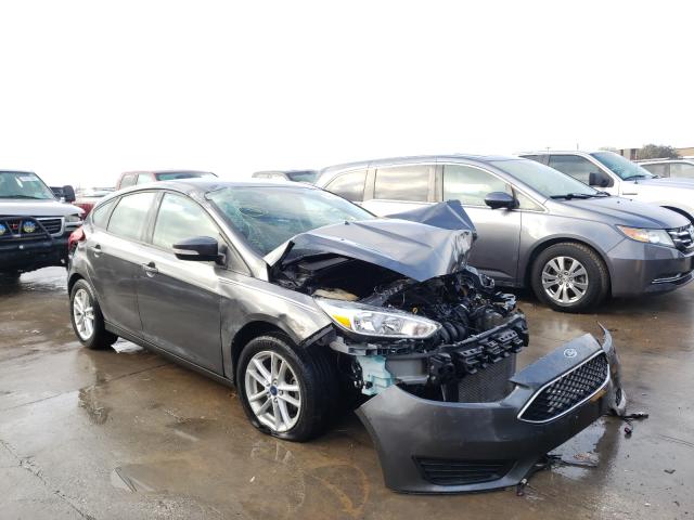 FORD FOCUS SE 2017 1fadp3k28hl299394