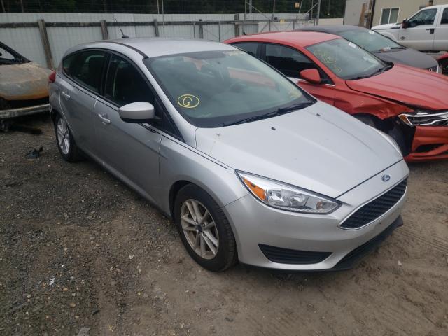 FORD FOCUS SE 2018 1fadp3k28jl251464