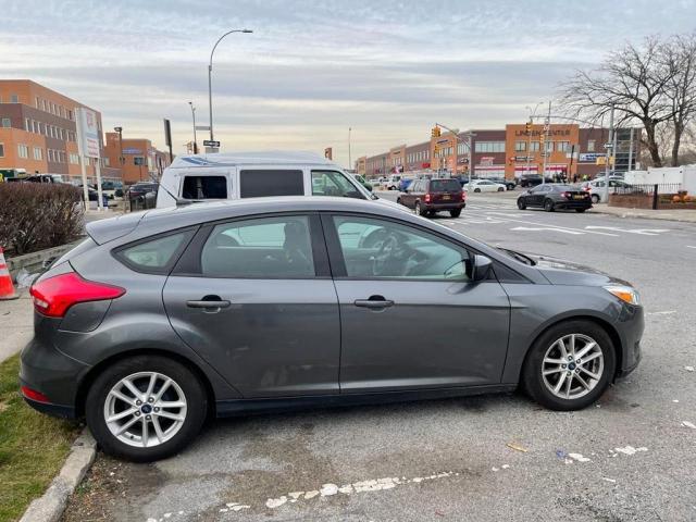 FORD FOCUS SE 2018 1fadp3k28jl317107