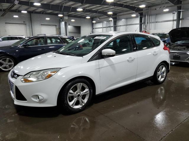 FORD FOCUS 2014 1fadp3k29el139214