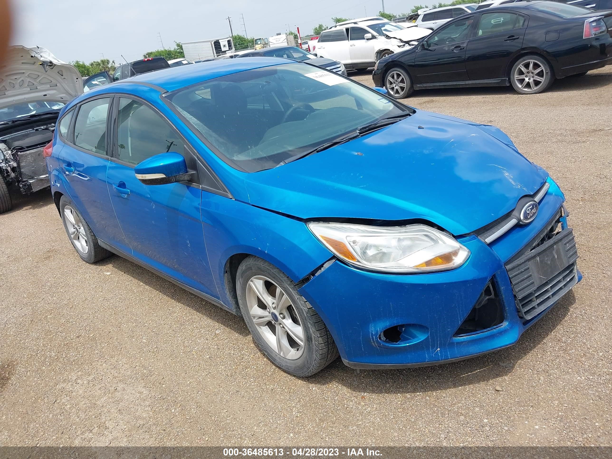 FORD FOCUS 2014 1fadp3k29el253567