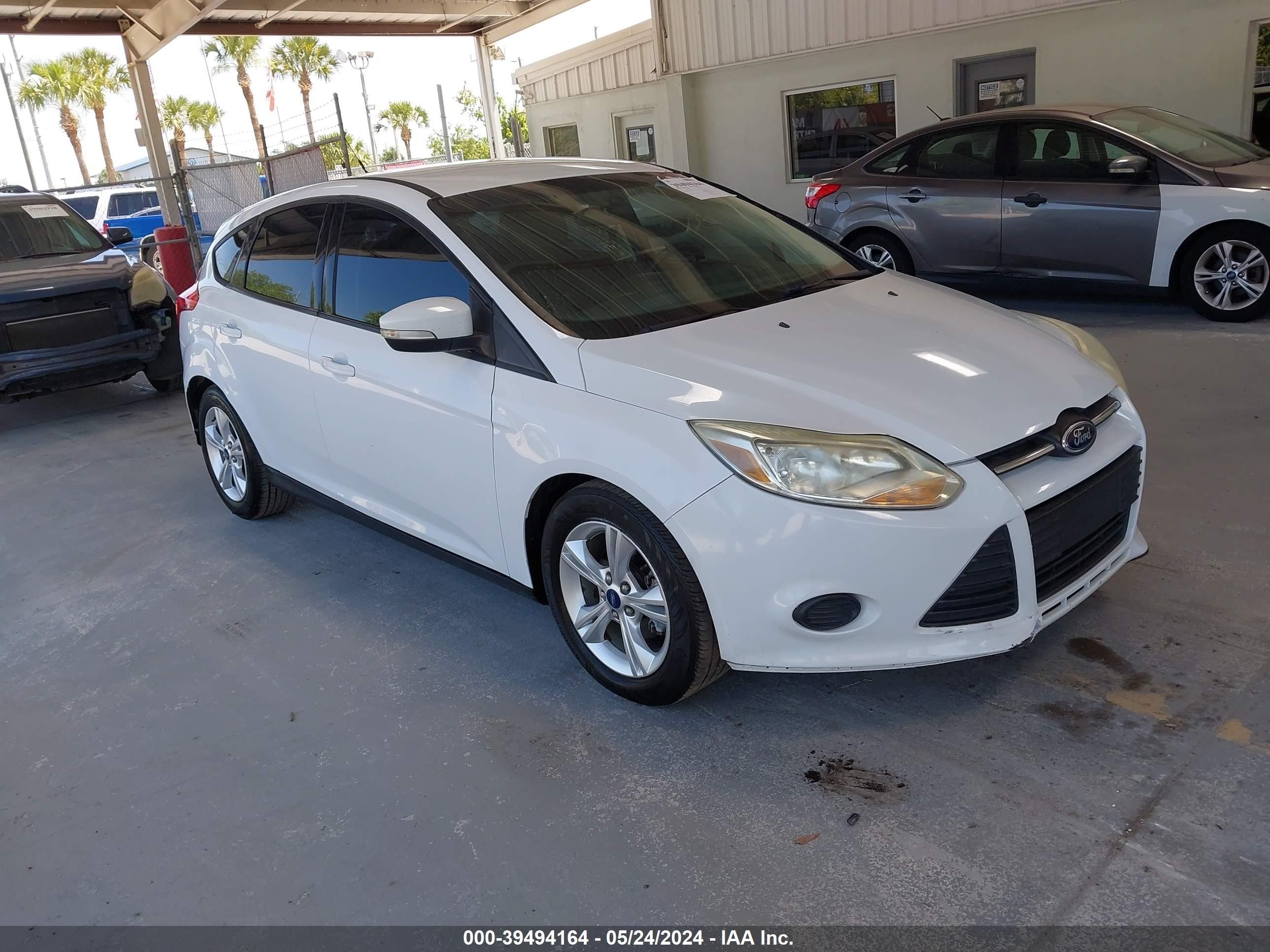 FORD FOCUS 2014 1fadp3k29el264472