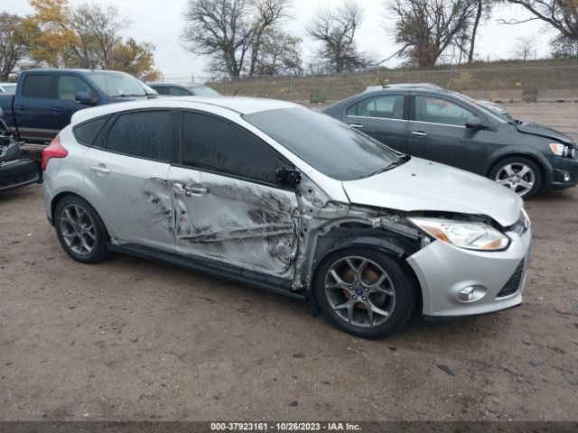 FORD FOCUS 2014 1fadp3k29el326467