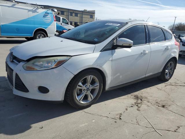 FORD FOCUS 2014 1fadp3k29el398639