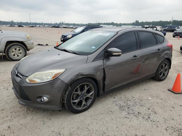 FORD FOCUS 2014 1fadp3k29el420011