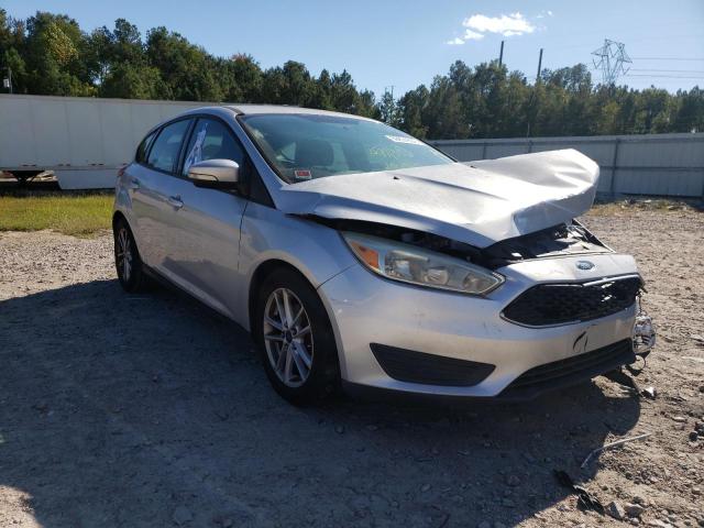 FORD FOCUS SE 2015 1fadp3k29fl233319