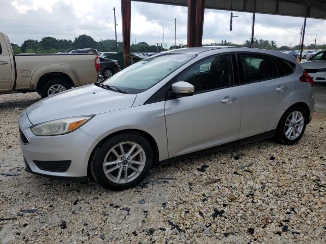 FORD FOCUS SE 2015 1fadp3k29fl328558