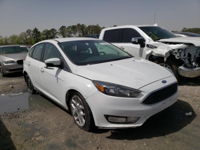 FORD FOCUS SE 2015 1fadp3k29fl368056