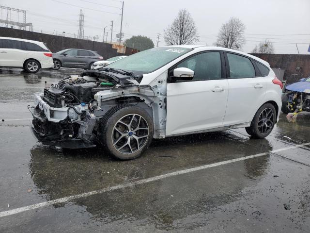 FORD FOCUS 2015 1fadp3k29fl385729