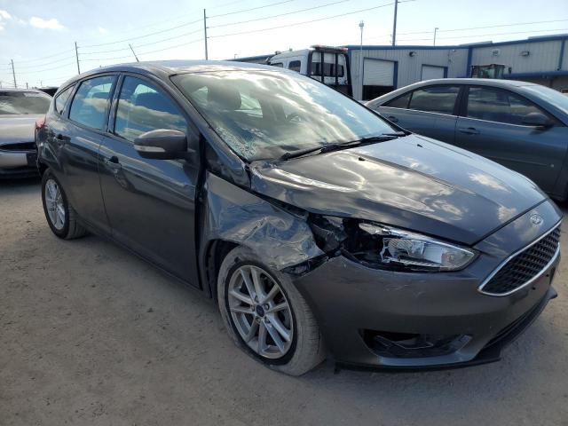 FORD FOCUS SE 2017 1fadp3k29hl218595