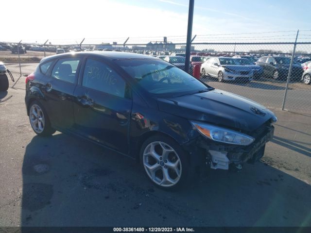 FORD FOCUS 2017 1fadp3k29hl225160